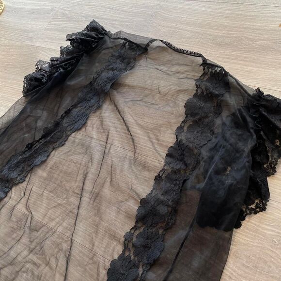 Black Lace Ruffle Floral Sheer Cardigan Women's Small Fairy Goth Regency READ - Picture 5 of 6